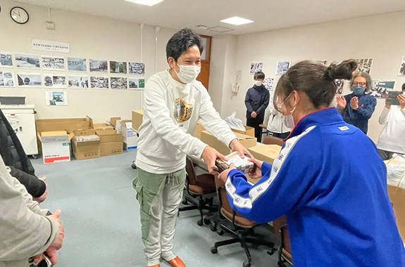 高校へのお弁当の寄附